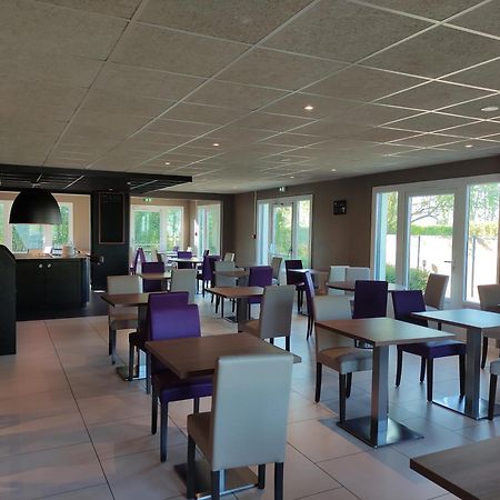 Campanile Sable-Sur-Sarthe Vion Hotel Buitenkant foto